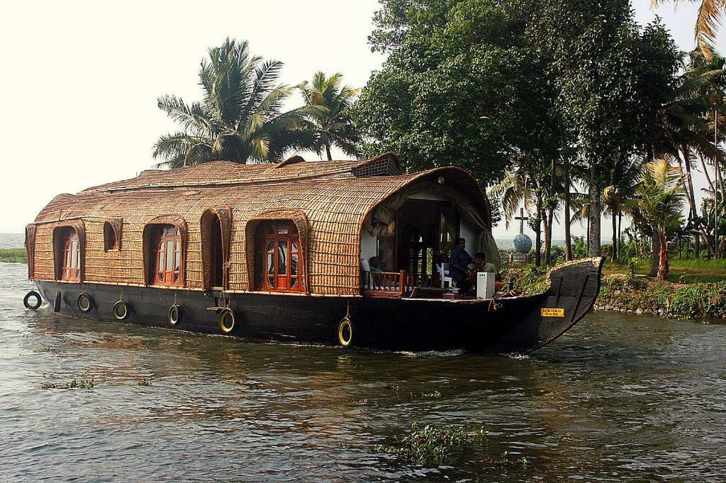 Hotel Aqua Castle Houseboat - By Aqua Jumbo Houseboats Alappuzha Exterior foto
